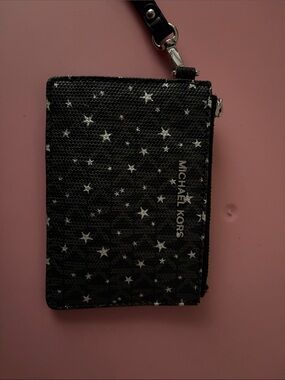 Michael Kors Black Star Print Zip Wristlet Card Case